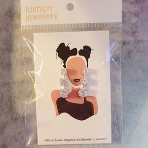 Women crytal earrings